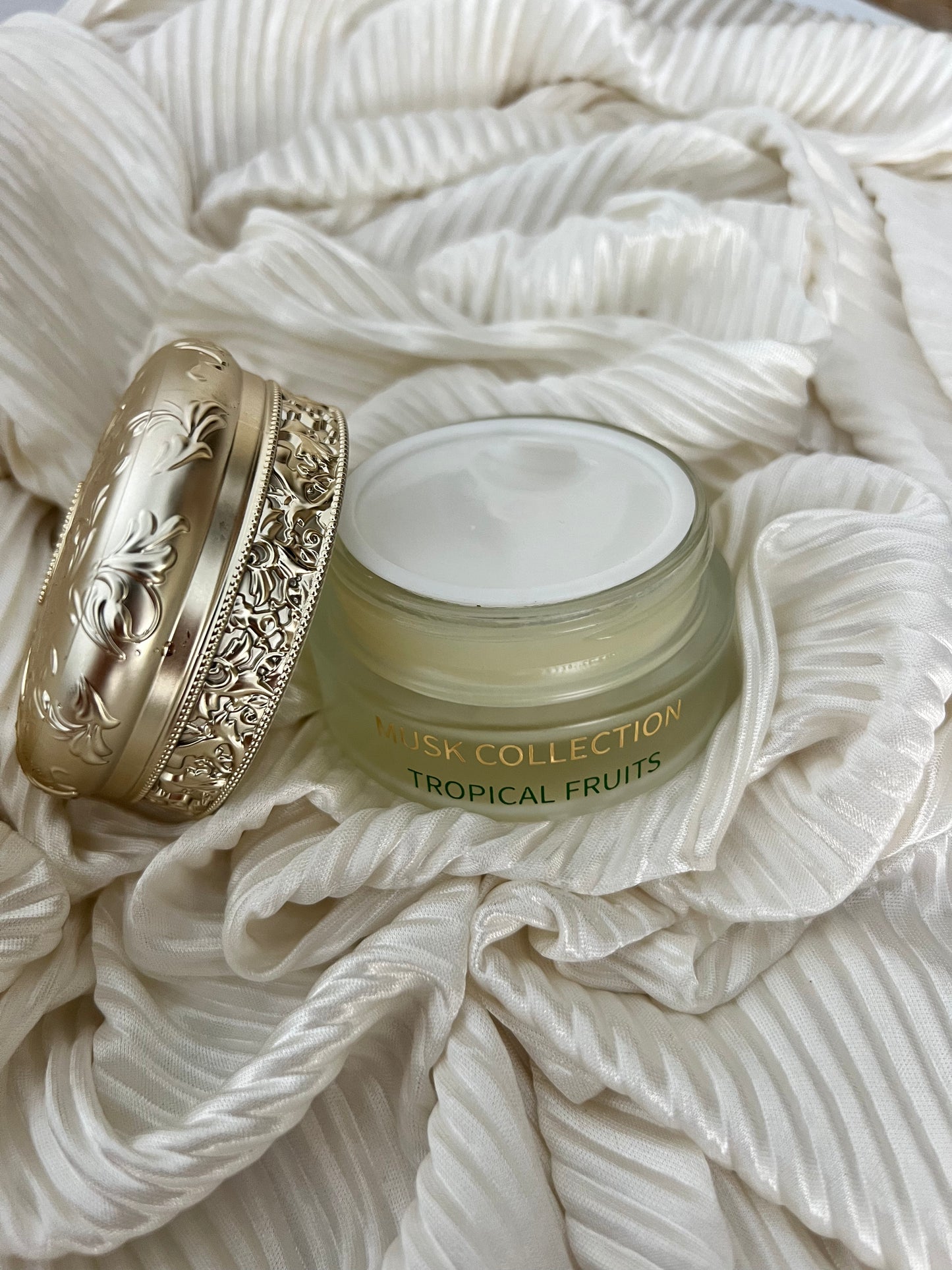 Vaseline tropical fruit