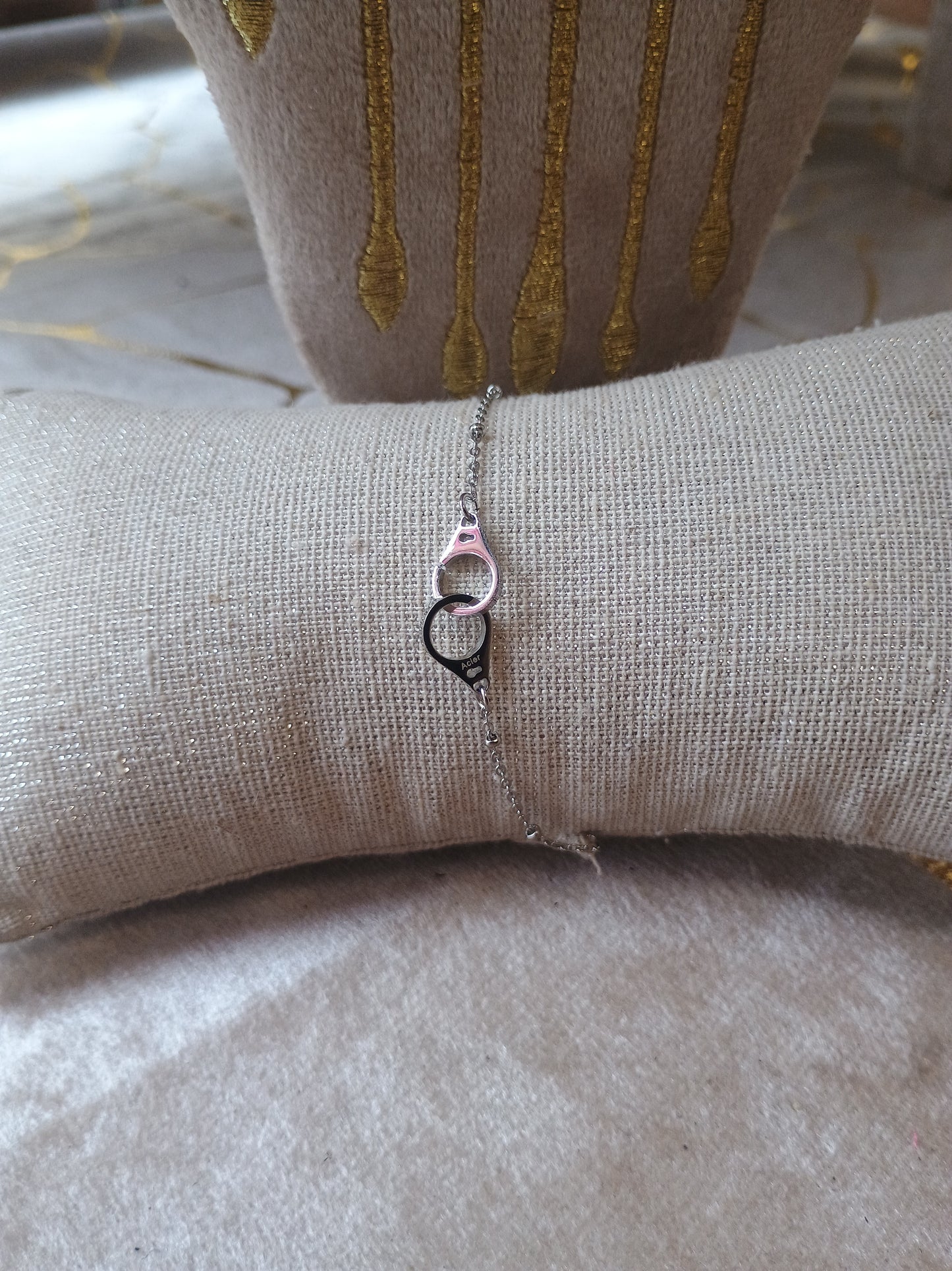 Bracelet menottes