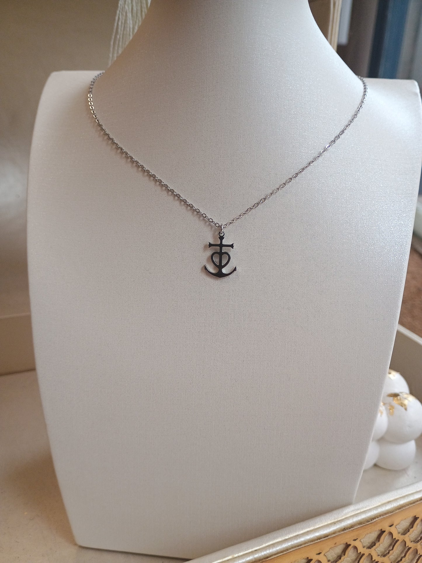 Collier camargue