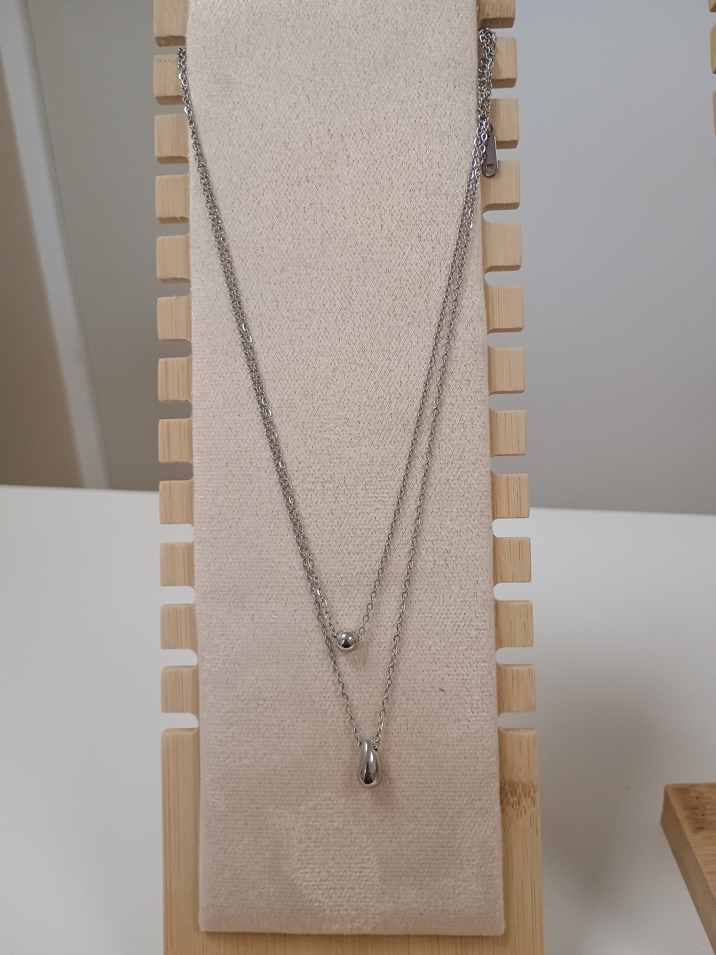 Collier goutte