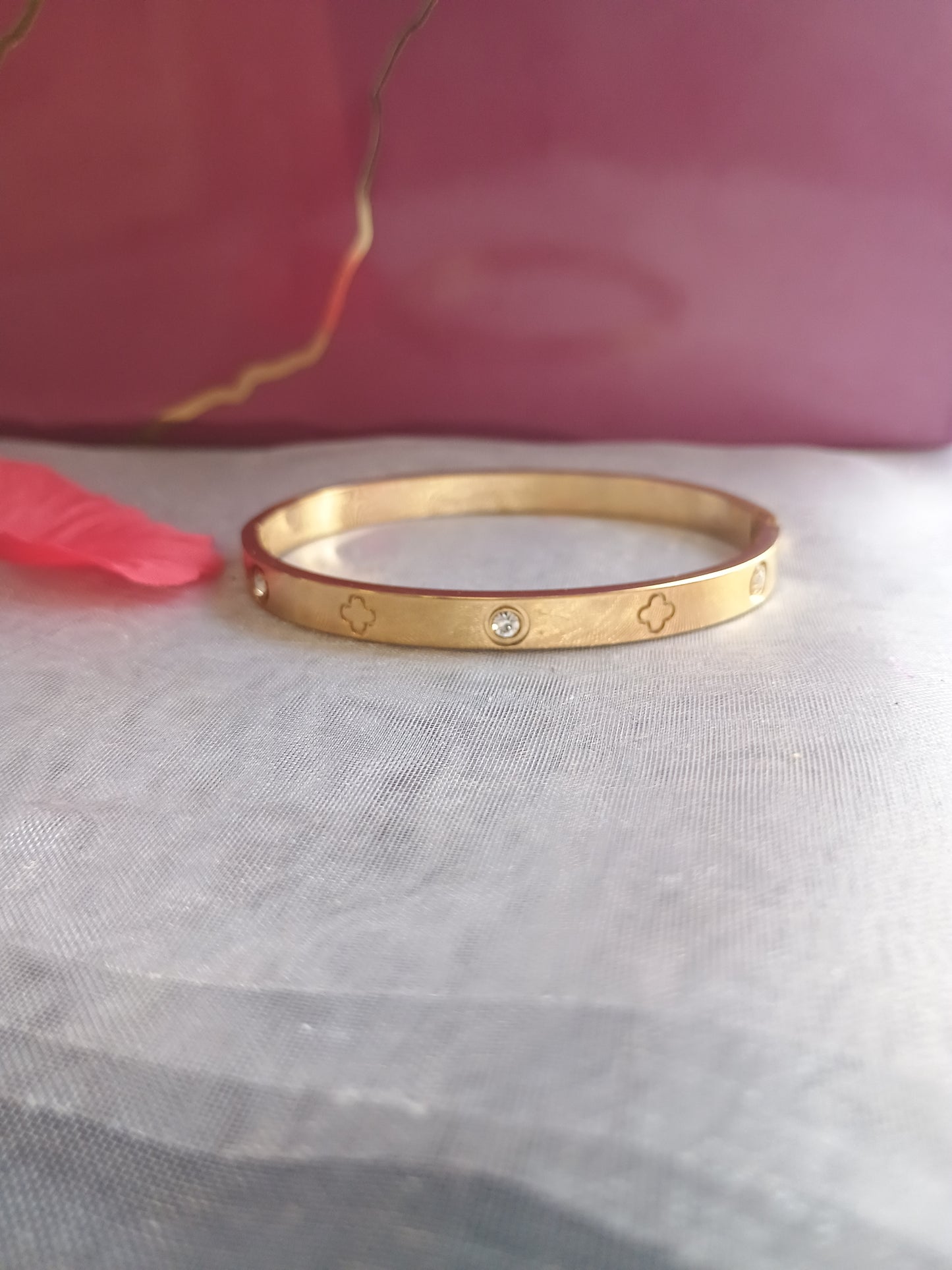 Bracelet