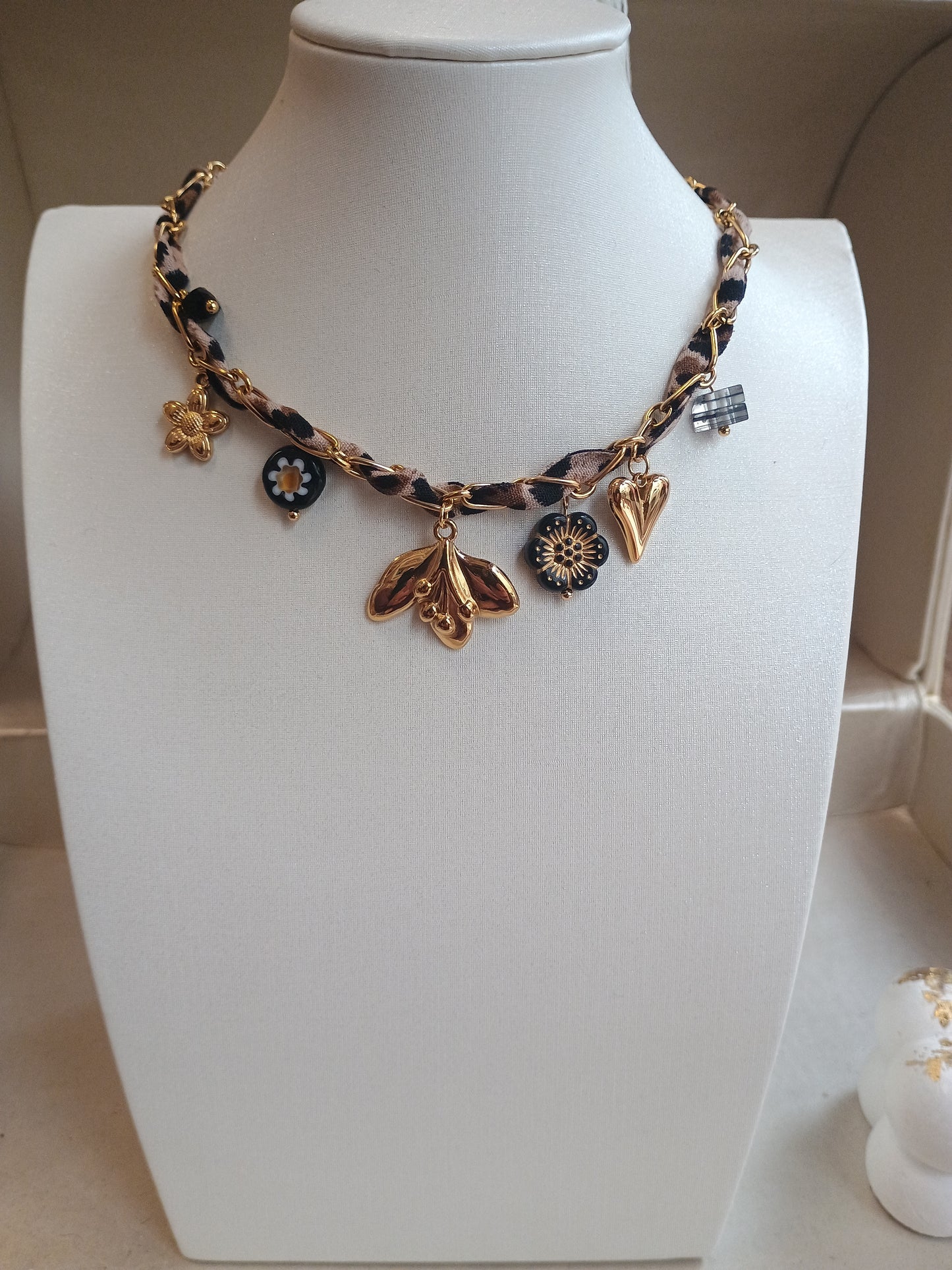 Collier tulipe