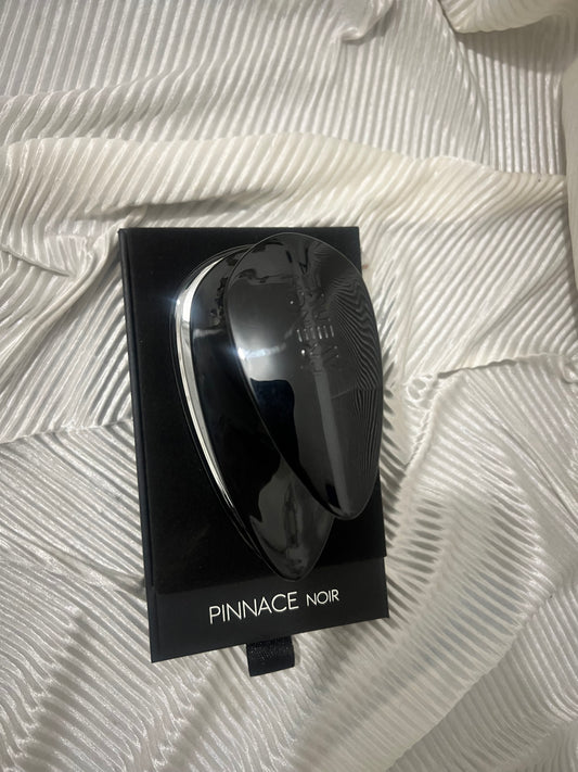 Pinnace Noir French Avenue
