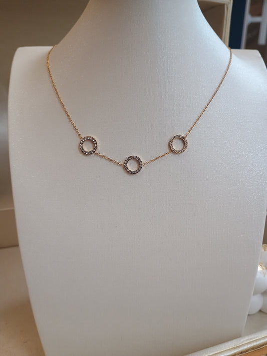 Collier trio